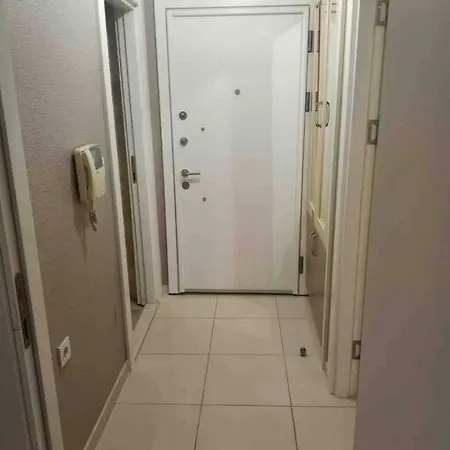 Konyaalti Plaji Havuzbasi 1+1 Daire *