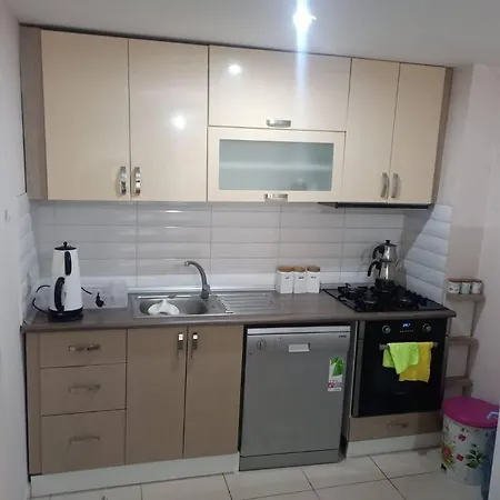 Konyaalti Plaji Havuzbasi 1+1 Daire Apartamento